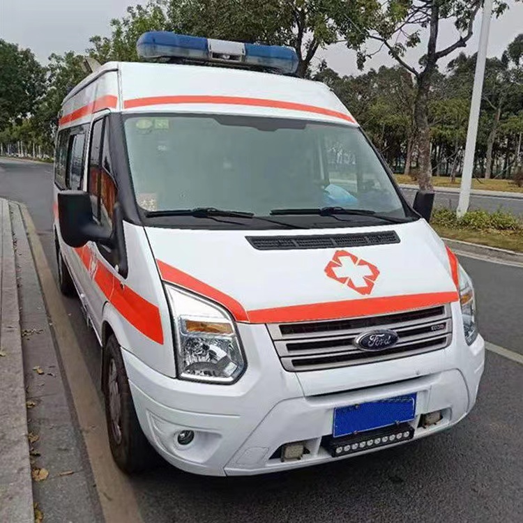 乌恰用途不同,救护车装备标准也不同