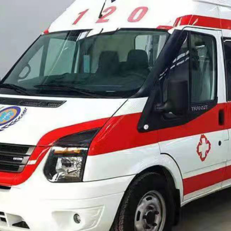 乌恰非急救护送病人转院租赁救护车的优缺点对比